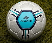 Alvic Pro-JR New (оригинал). Размер:4. Вес: 420-440г. Вид мяча: шитый (ручной шов) . Цена: 650 грн. Код товара: ALV-1